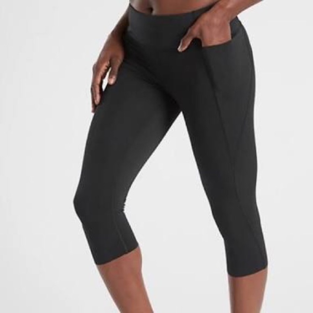 Athleta Velocity Crop Black Raw Hem